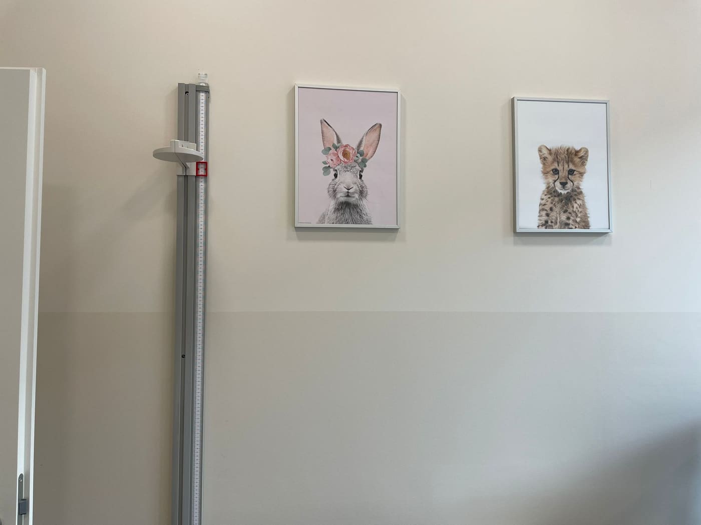 Wanddekoration — Kinderarztpraxis Dipl. Med. Abdallah Karajoli in Berlin